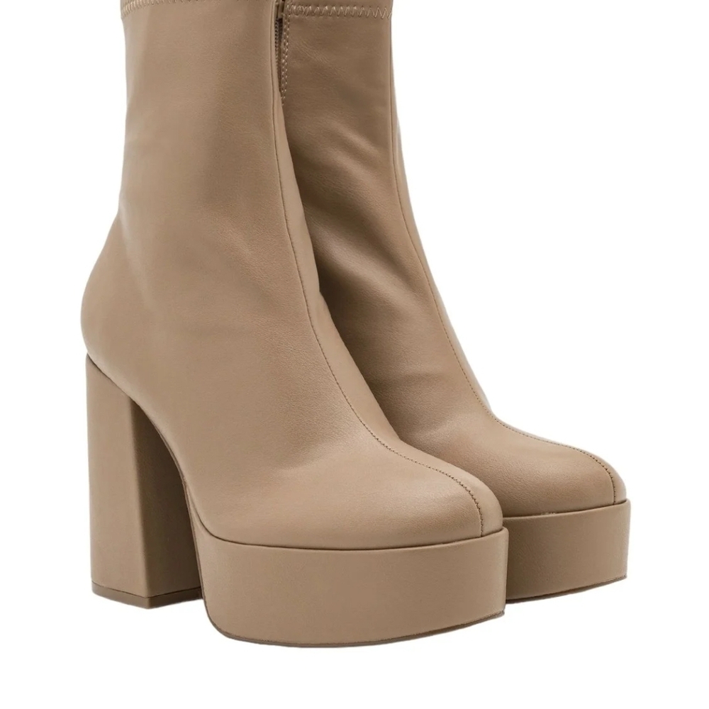 Elegant Tan Women's Shoes